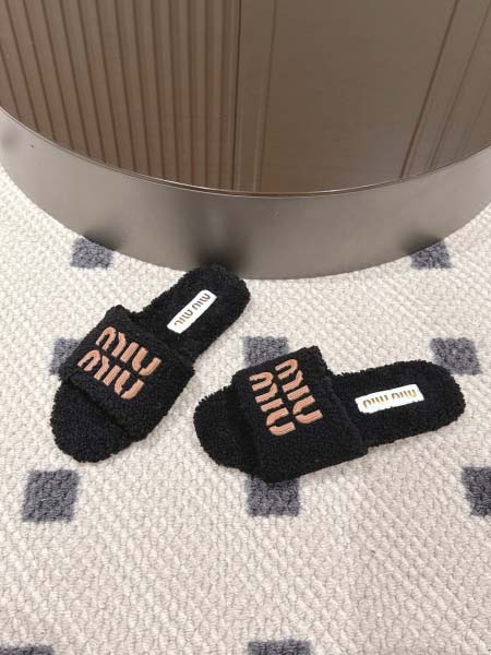 2025年10月22日入荷新作miumiu女性用35-41靴人気商品★/誕生日プレゼント/高品質/SL工場