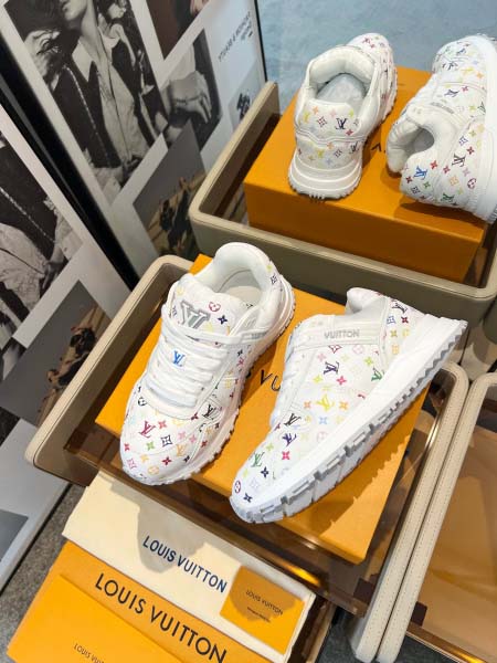 2025年10月22日入荷新作Louis Vuitton男女兼用35-46靴人気商品★/誕生日プレゼント/高品質/SL工場