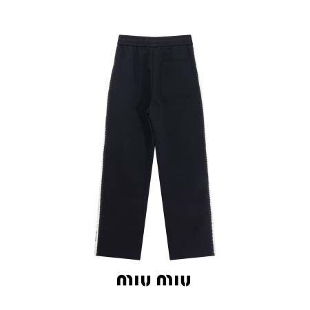 2025年10月28日秋冬新作miu miuスウェットパンツ 高品質人気商品/LDF工場