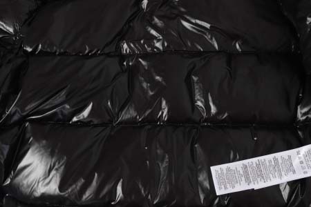 2025年10月30日秋冬新作GUCCIダウンジャケット高品質人気商品/LDF工場