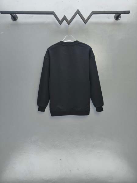 2025年10月30日秋冬新作Pradaスウェット高品質人気商品/LDF工場