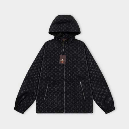 2025年10月12日秋冬入荷新作Louis Vuitton...