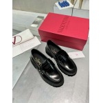2025年10月22日入荷新作VALENTINO女性用35-42靴人気商品★/誕生日プレゼント/高品質/SL工場