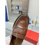 2025年10月22日入荷新作VALENTINO女性用35-42靴人気商品★/誕生日プレゼント/高品質/SL工場