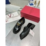 2025年10月22日入荷新作VALENTINO女性用35-42靴人気商品★/誕生日プレゼント/高品質/SL工場
