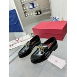 2025年10月22日入荷新作VALENTINO女性用35-42靴人気商品★/誕生日プレゼント/高品質/SL工場