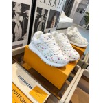 2025年10月22日入荷新作Louis Vuitton男女兼用35-46靴人気商品★/誕生日プレゼント/高品質/SL工場