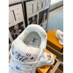 2025年10月22日入荷新作Louis Vuitton男女兼用35-46靴人気商品★/誕生日プレゼント/高品質/SL工場