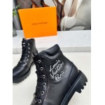 2025年10月22日入荷新作Louis Vuitton女性用35-42靴人気商品★/誕生日プレゼント/高品質/SL工場