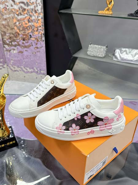 2025年10月22日入荷新作Louis Vuitton女性...