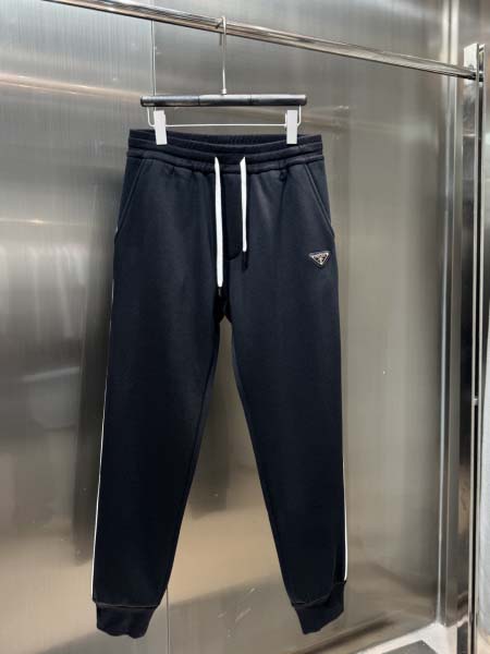 2025年10月26日入荷秋冬新作Pradaズボン高級品/M...