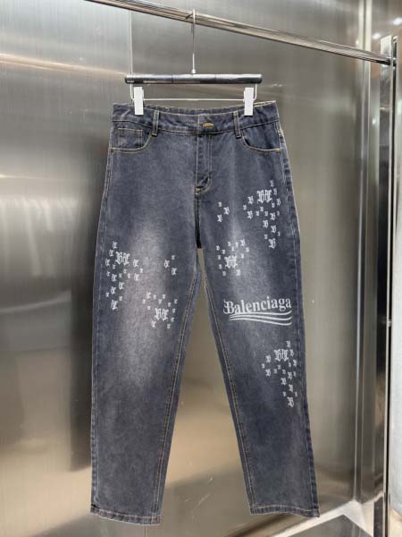 2025年10月26日入荷秋冬新作Balenciagaジーパ...