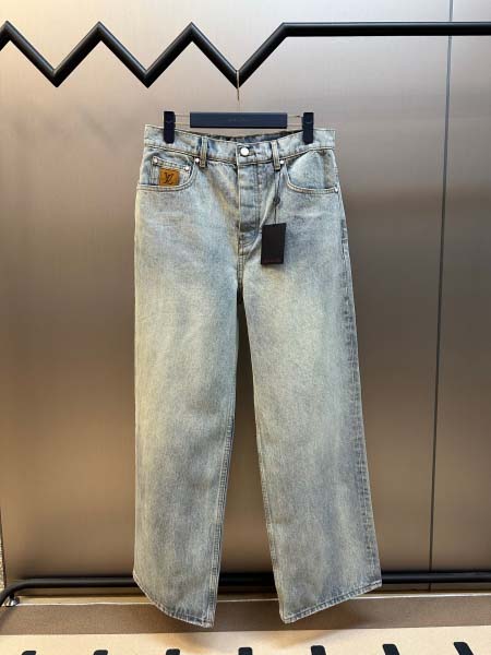 2025年10月28日秋冬新作Louis Vuittonジー...