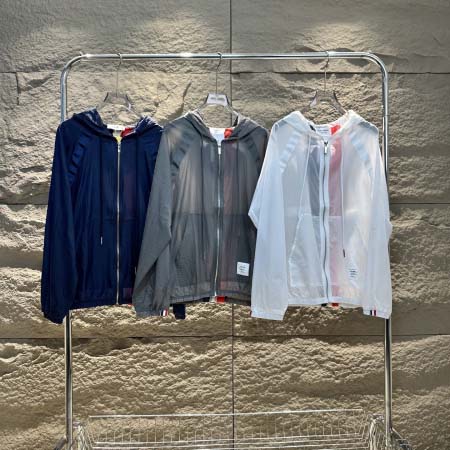 2025年10月30日秋冬新作THOM BROWNEジャケッ...