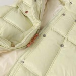 2025年10月30日秋冬新作Moncler女性ダウンベスト高品質人気商品/LDF工場