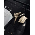 2025年10月30日秋冬新作Moncler 女性ダウンジャケット高品質人気商品/LDF工場
