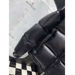 2025年10月30日秋冬新作Monclerダウンジャケット高品質人気商品/LDF工場