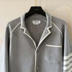 2025年10月30日秋冬新作Thom Browneカーディガンのコート高品質人気商品/LDF工場