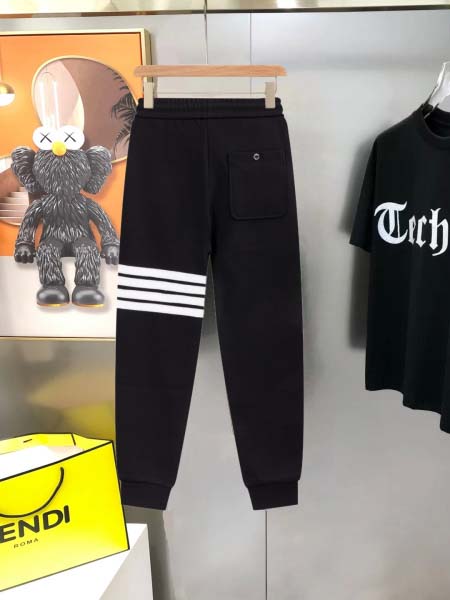 2025年11月4日秋冬新作Pradaズボン高品質人気商品/LDF工場