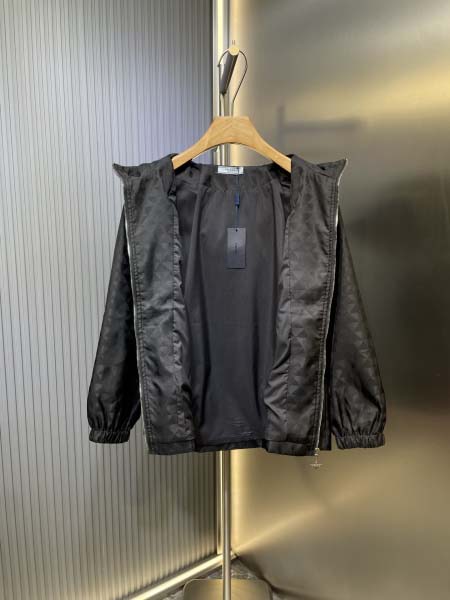 2025年11月4日秋冬新作Pradaジャケット高品質人気商品/LDF工場