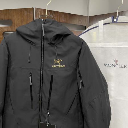 2025年11月17日秋冬新作ARCTERYXダウンジャケット高品質人気商品/QIU工場