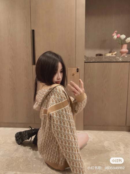 2025年11月18日入荷秋冬新作 Dior ウール パーカー ファッション/誕生日プレゼント/贈り物 can工場