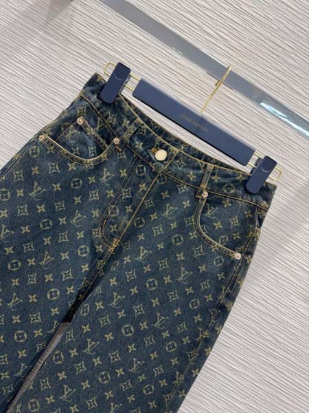 2025年11月18日入荷秋冬新作Louis Vuittonジーパンファッション/誕生日プレゼント/贈り物 can工場