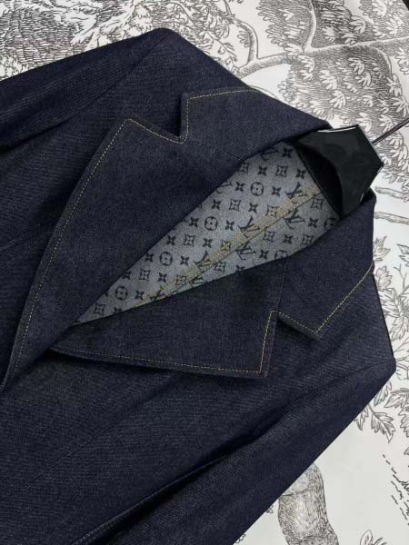 2025年11月20日入荷秋冬新作ルイヴィトンファッション/誕生日プレゼント/贈り物 can工場