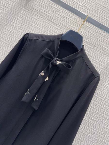 2025年11月20日入荷秋冬新作ルイヴィトンファッション/誕生日プレゼント/贈り物 can工場