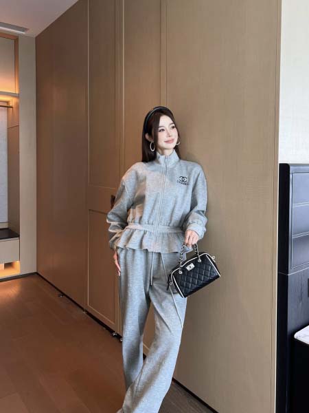 2025年11月20日入荷秋冬新作シャネルセット ファッション/誕生日プレゼント/贈り物 can工場