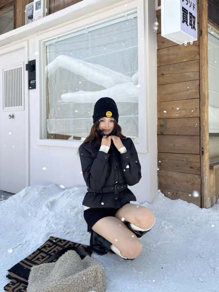 2025年11月23日入荷秋冬新作Dior ダウンジャケットファッション/誕生日プレゼント/贈り物 can工場