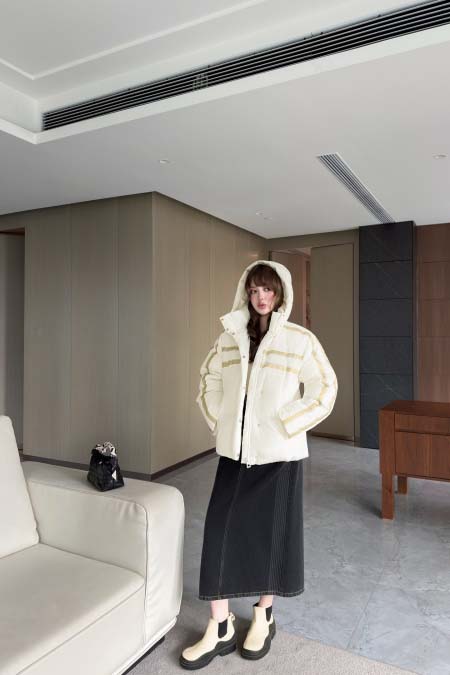 2025年11月23日入荷秋冬新作Dior ダウンジャケットファッション/誕生日プレゼント/贈り物 can工場