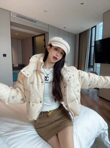 2025年11月23日入荷秋冬新作Louis Vuittonダウンジャケットファッション/誕生日プレゼント/贈り物 can工場