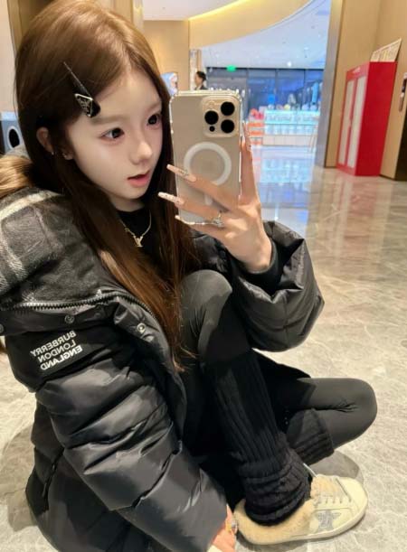 2025年11月23日入荷秋冬新作Burberryダウンジャケットファッション/誕生日プレゼント/贈り物 can工場