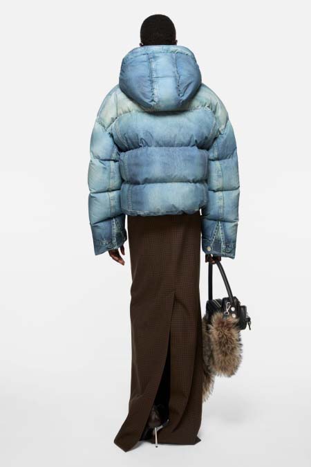 2025年11月23日入荷秋冬新作Louis Vuittonダウンジャケットファッション/誕生日プレゼント/贈り物 can工場