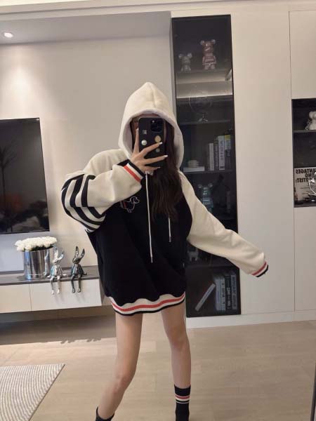 2025年11月23日入荷秋冬新作Thom Browneファッション/誕生日プレゼント/贈り物 can工場