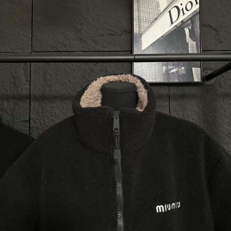 2025年11月24日入荷秋冬新作miumiuファッション/誕生日プレゼント/贈り物 can工場