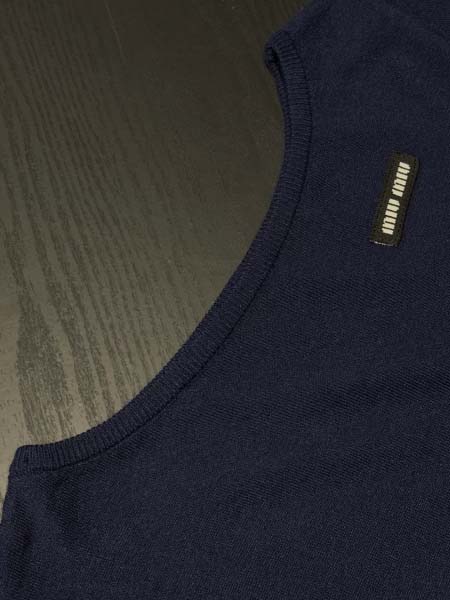 2025年11月24日入荷秋冬新作miumiuニット/セーター ファッション/誕生日プレゼント/贈り物 can工場