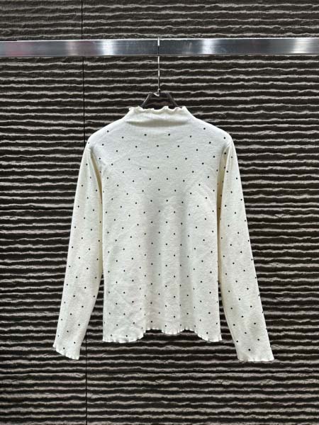 2025年11月24日入荷秋冬新作miumiuアンダーシャツファッション/誕生日プレゼント/贈り物 can工場