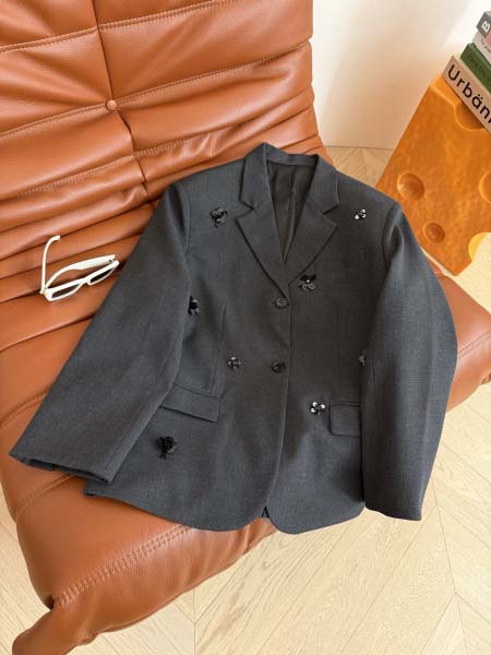 2025年11月24日入荷秋冬新作miumiuファッション/誕生日プレゼント/贈り物 can工場