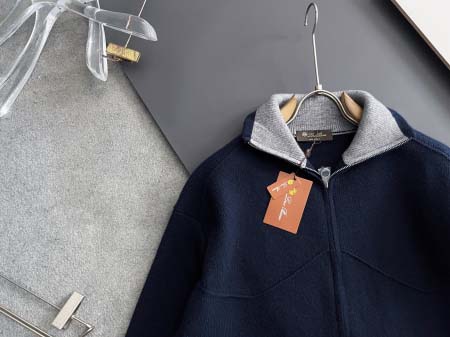 2025年11月26日入荷秋冬新作Loro Pianaカーディガン高級なプレゼント/誕生日プレゼント/高品質/メンツ/記念品/ wenzhou工場