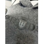 2025年11月3日秋冬新作Pradaパーカー高品質人気商品/LDF工場