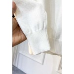 2025年11月4日秋冬新作Pradaセーター高品質人気商品/LDF工場