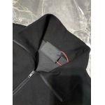 2025年11月4日秋冬新作Pradaジャケット高品質人気商品/LDF工場