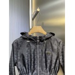 2025年11月4日秋冬新作Pradaジャケット高品質人気商品/LDF工場