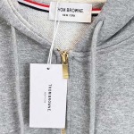 2025年11月7日秋冬新作Thom Browneジャケット高品質人気商品/LDF工場