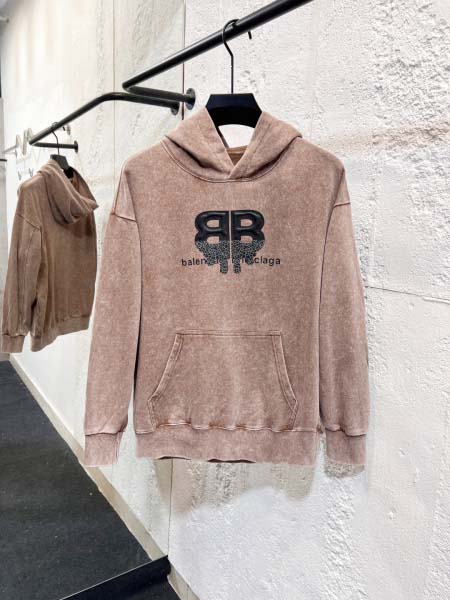 2025年11月9日秋冬新作Balenciagaスウェット超...