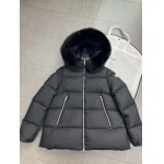 2025年11月12日秋冬新作Moncler女性ダウンジャケット人気商品/LDF工場