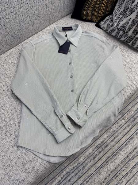 2025年11月13日秋冬新作Louis vuittonシャ...