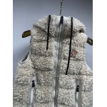 2025年11月14日秋冬新作Monclerダウンベスト高品質人気商品女性用/QIU工場